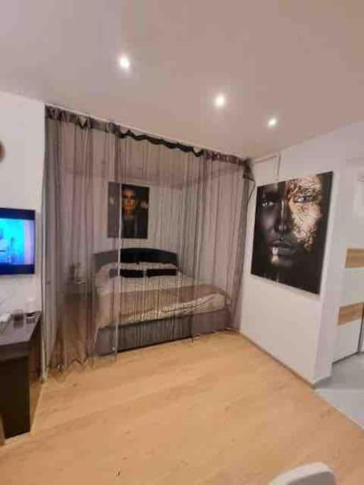 דירות בוקרשט Chic Studio Pallady מראה חיצוני תמונה